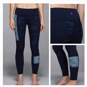 Lululemon Wunder Under Sashiko Navy Camo Leggings Size 4 Workout Athletic